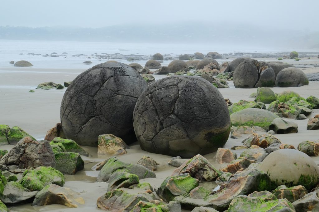 Moeraki Boulders – Die mysteriösen Steinkugeln